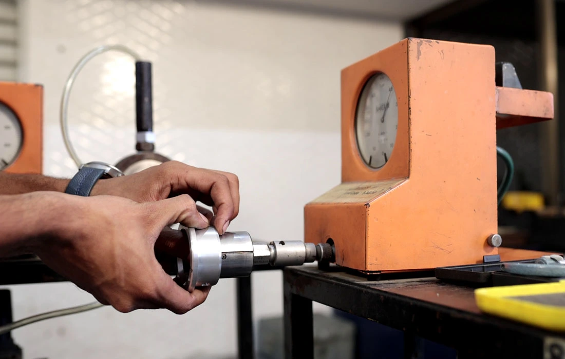 Precision measurement and inspection of machined metal component